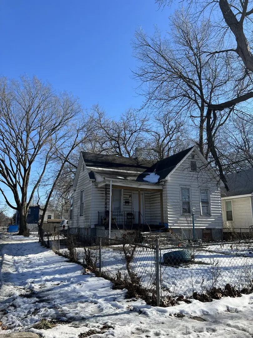 1900 S 19th Street, Springfield, IL 62703 - #1