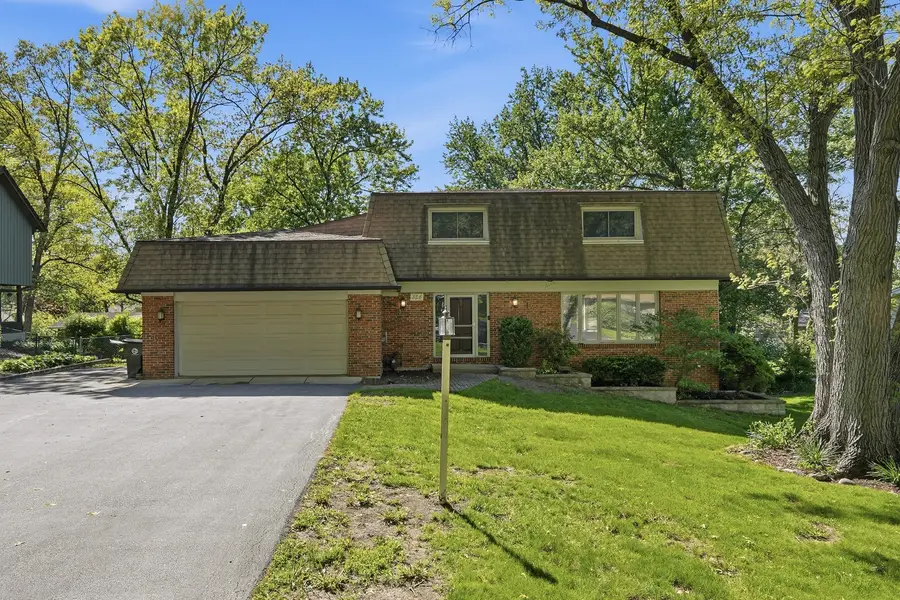 10S324 E Hampshire Lane, Willowbrook, IL 60527 - #2