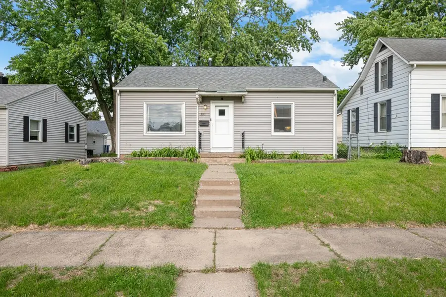 2011 35th Street, Rock Island, IL 61201 - #2