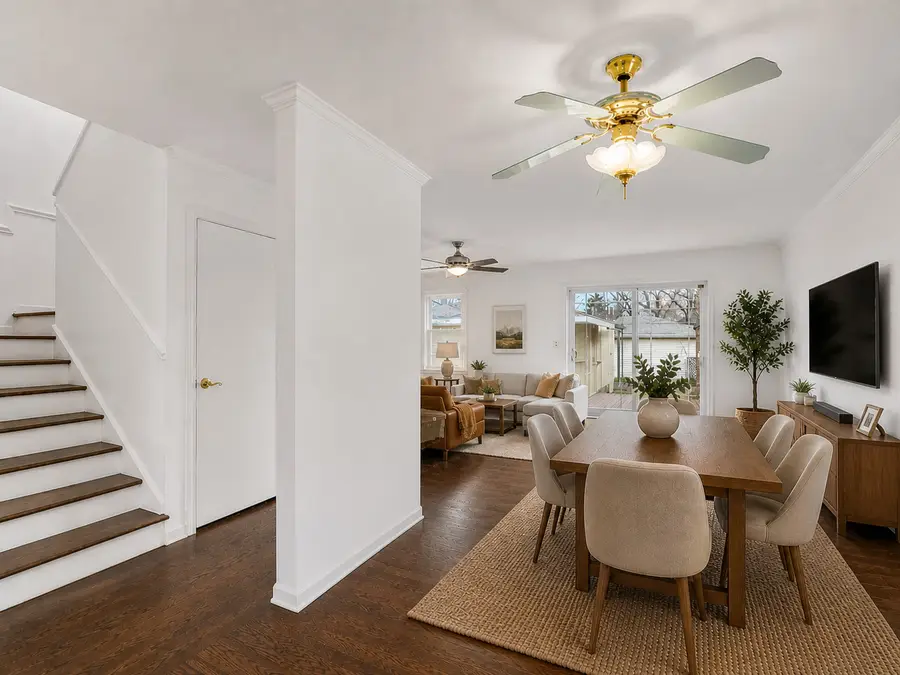 285 E 1st Street, Elmhurst, IL 60126 - #3
