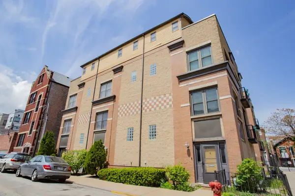 1504 W Pearson Street, Chicago, IL 60642