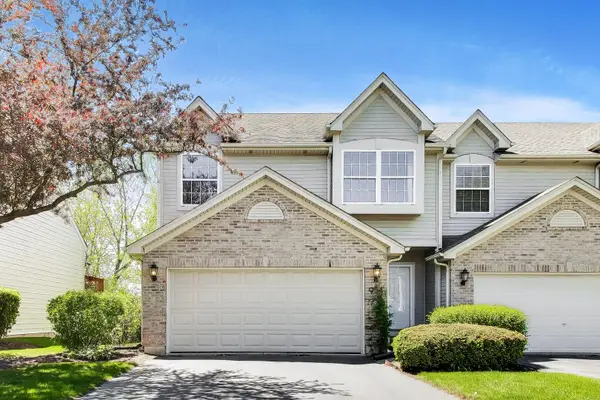 934 Viewpoint Drive, Lake In The Hills, IL 60156