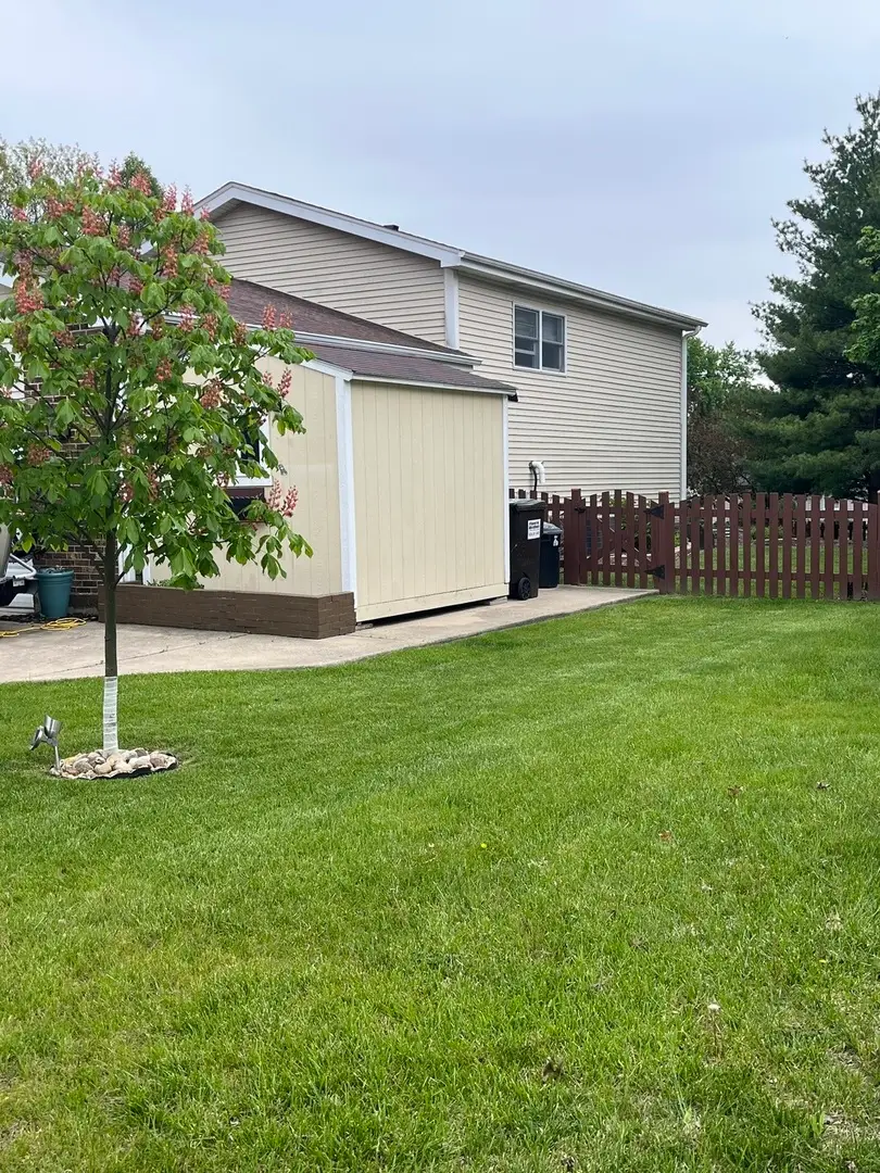 3301 W Bretons Drive, McHenry, IL 60050 - #2
