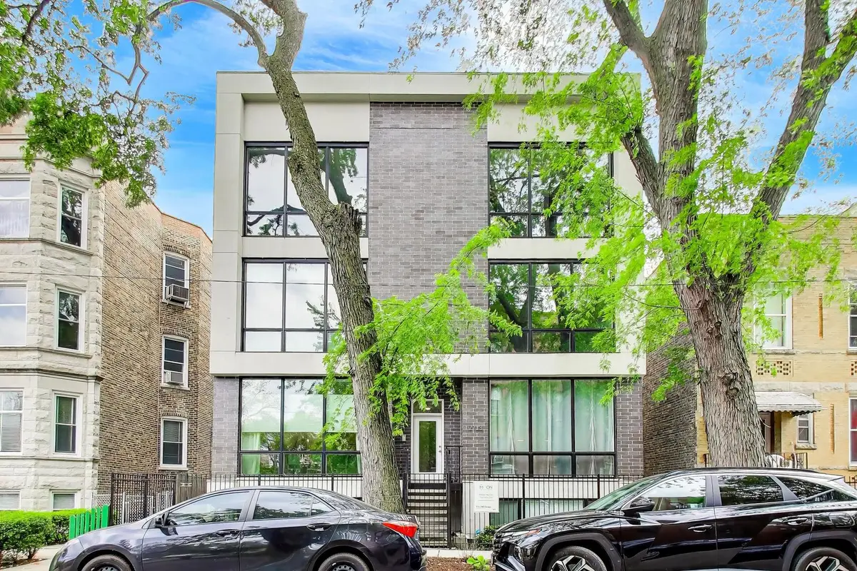 2733 W Hirsch Street #2W, Chicago, IL 60622 - #1