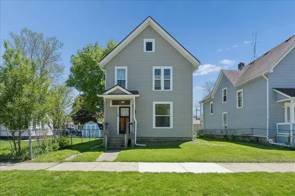 614 S Lincoln Avenue, Aurora, IL 60505