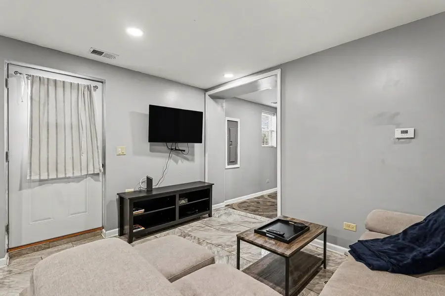 214 Chicago Avenue, Oak Park, IL 60302 - #3