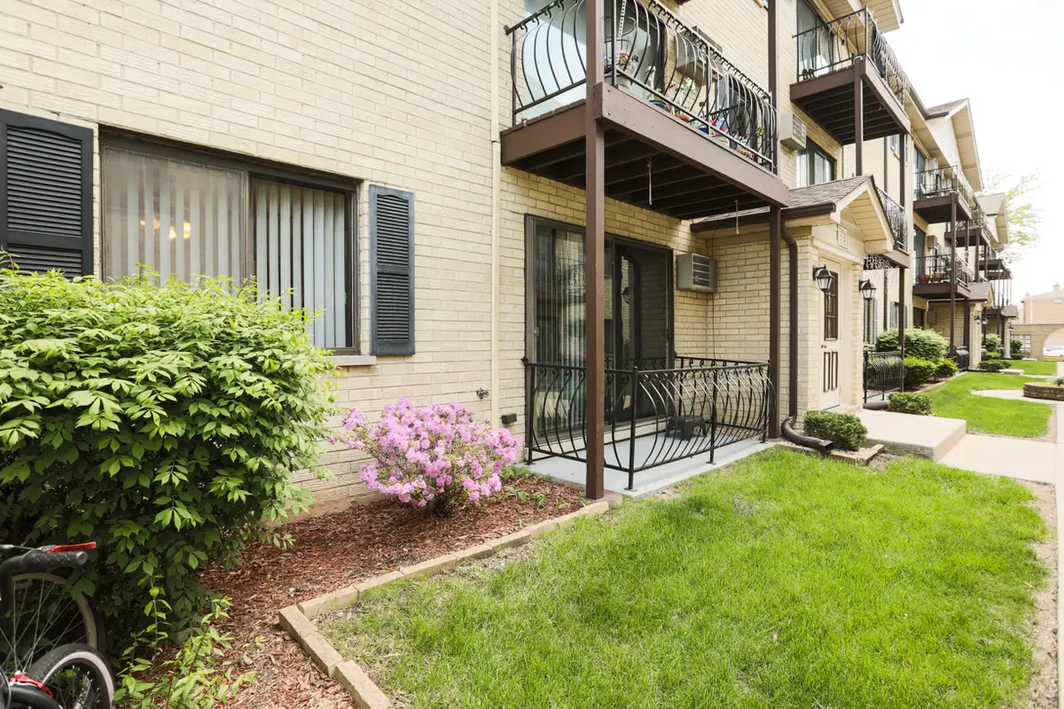 7218 W Wrightwood Avenue #107, Elmwood Park, IL 60707 - #1