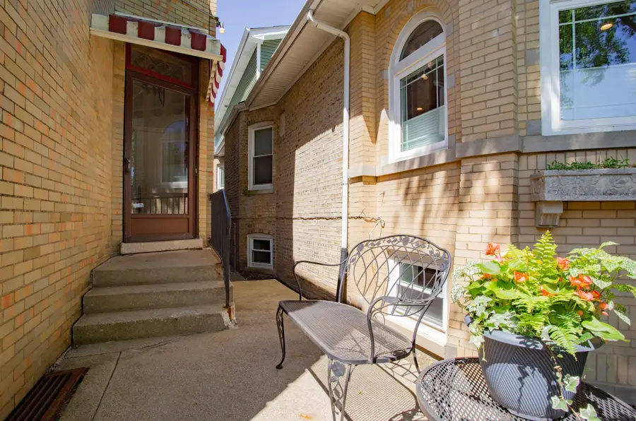 6636 N Talman Avenue, Chicago, IL 60645 - #2