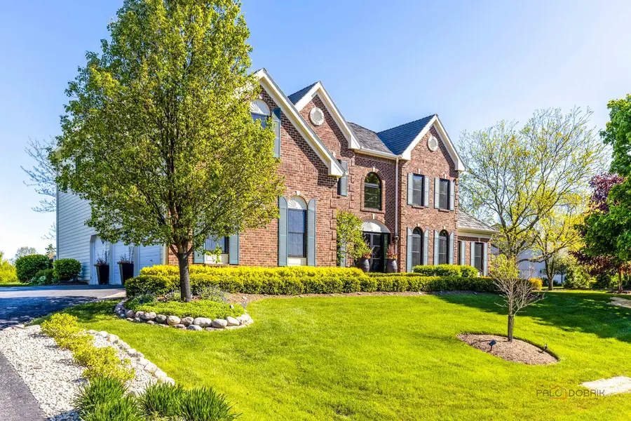 23843 N Lookout Pointe Road, Lake Barrington, IL 60010 - #2
