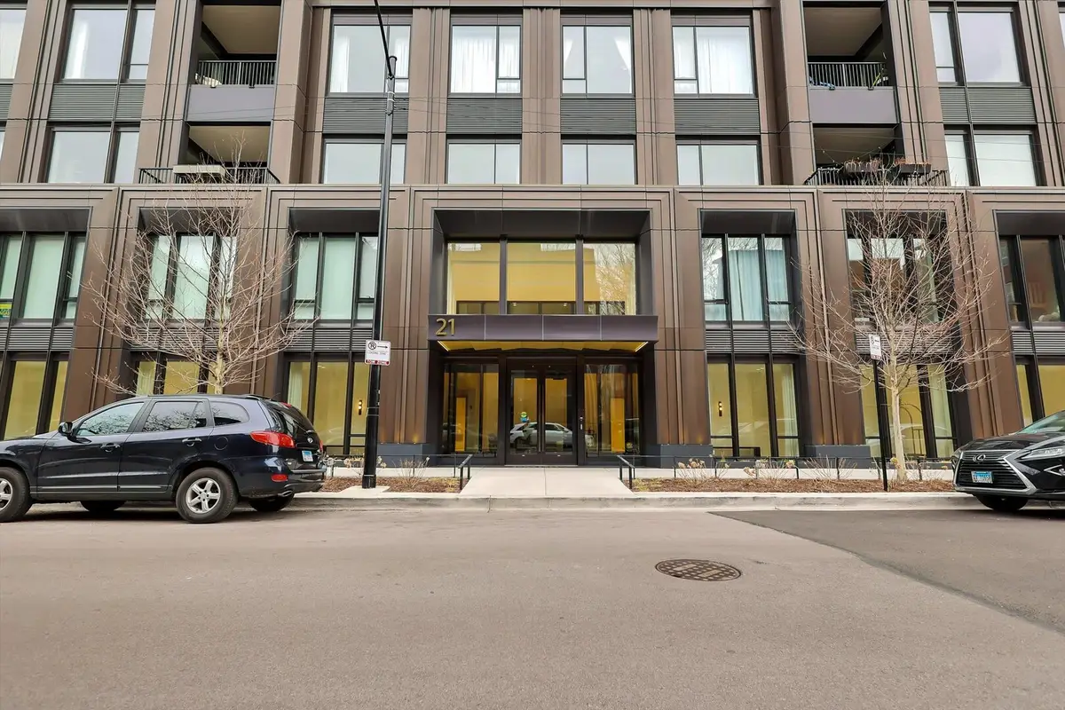 21 N May Street #501, Chicago, IL 60607 - #1