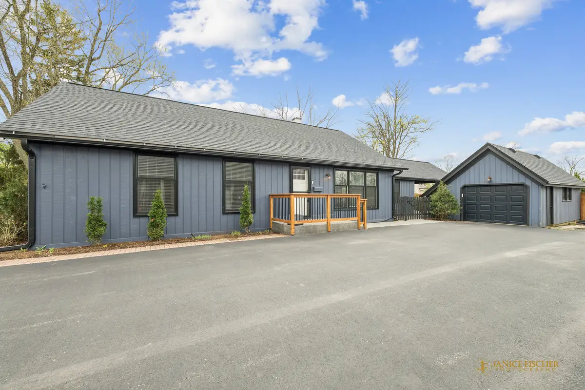 228 Raymond Avenue, Barrington, IL 60010 - #1