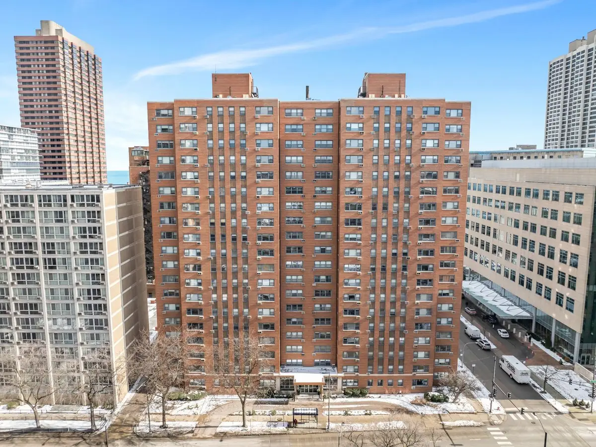 2909 N Sheridan Road #1703, Chicago, IL 60657 - #1