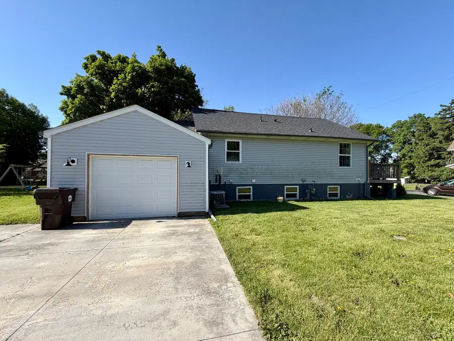 709 N Mill Street, Leroy, IL 61752 - #3