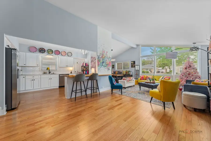 8800 Kostner Terrace, Skokie, IL 60076 - #2