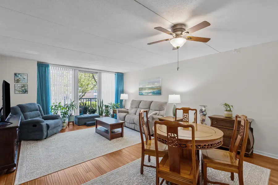 1625 Sheridan Road #206, Wilmette, IL 60091 - #3