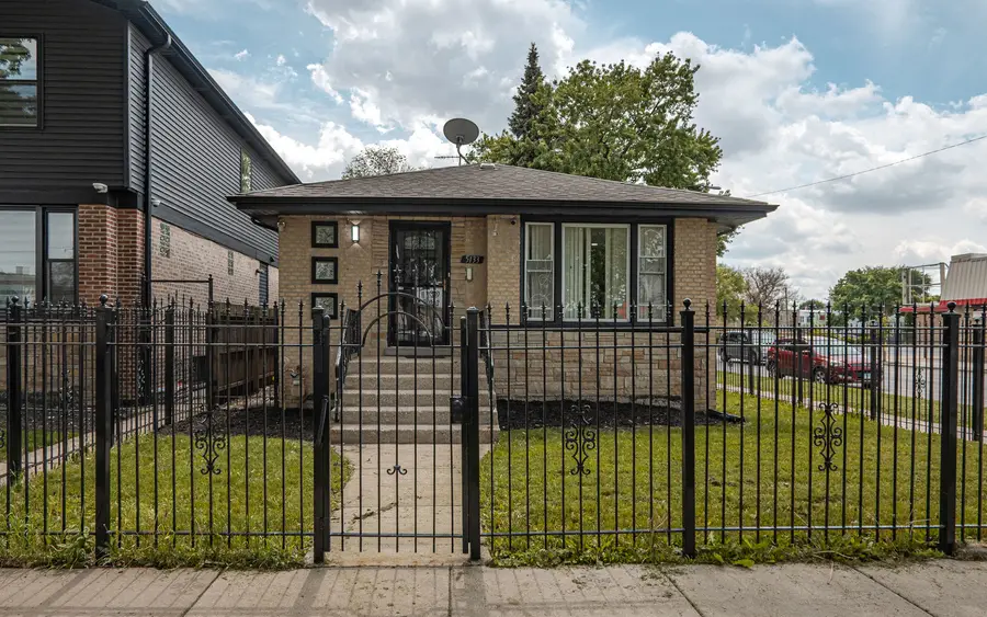 5133 W Monroe Street, Chicago, IL 60644 - #3