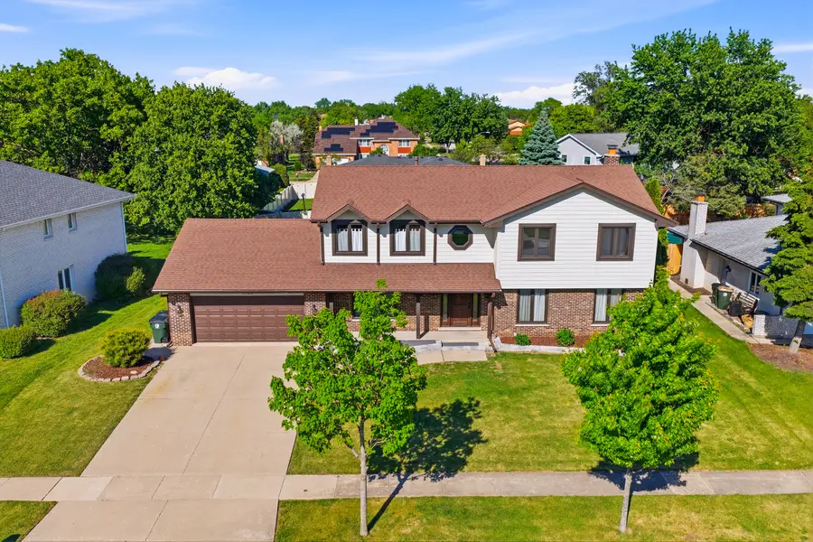 6723 Kingswood Road, Willowbrook, IL 60527 - #2