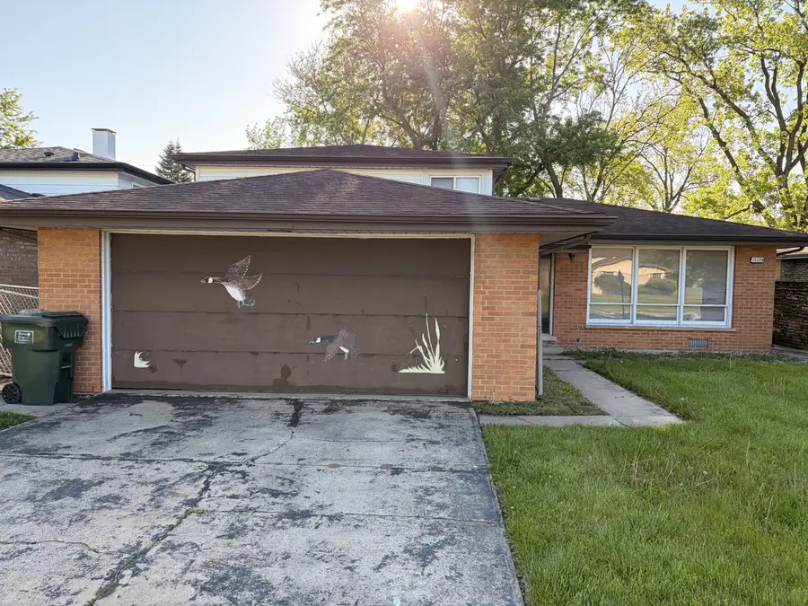 15339 Blackstone Avenue, Dolton, IL 60419 - #2