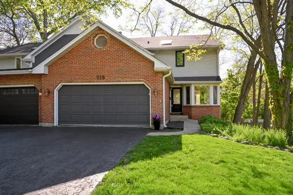 416 Lawrence Avenue, Glen Ellyn, IL 60137