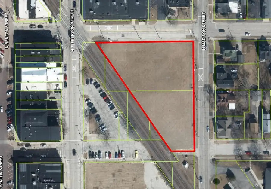 200 E Judd Street, Woodstock, IL 60098 - #3
