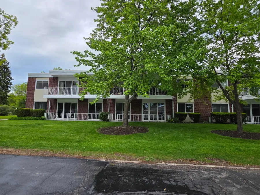 127 N Wolf Road #41A, Wheeling, IL 60090 - #3