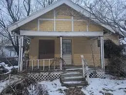612 S Jackson Street, Decatur, IL 62521