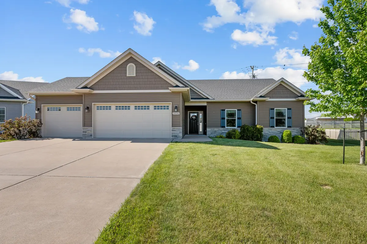 3550 Deckard Drive, Bettendorf, IA 52722 - #1