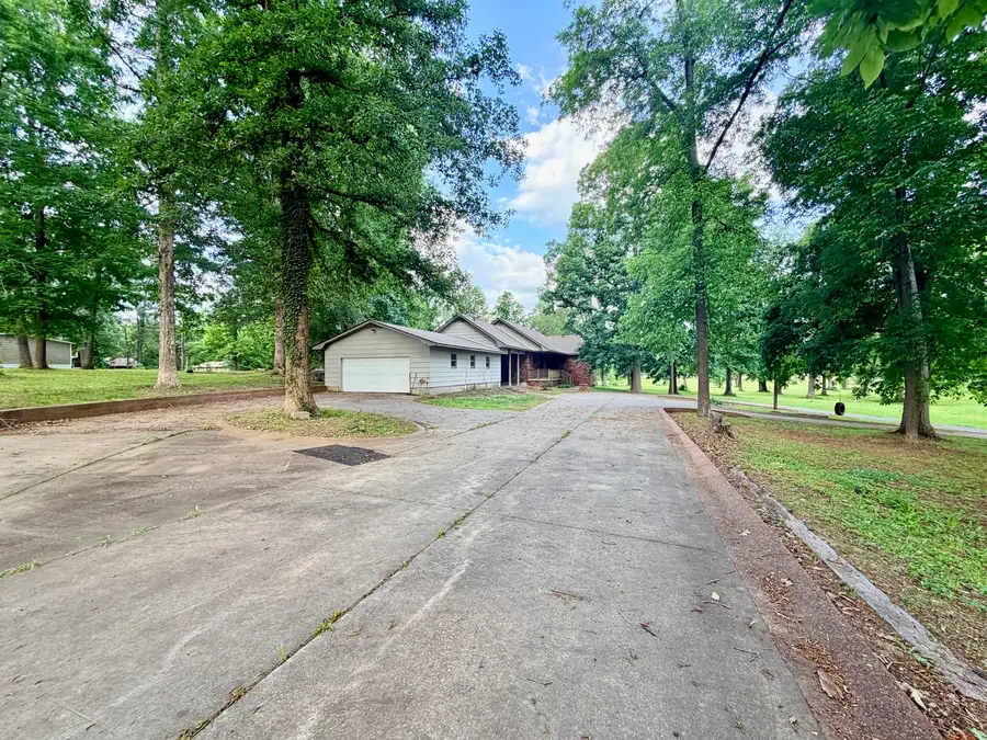 5996 S Us 45 Highway, Metropolis, IL 62960 - #2