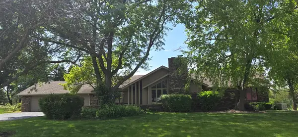 12N320 Jackson Drive, Elgin, IL 60124