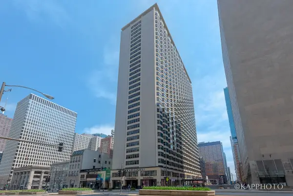 535 N Michigan Avenue #806, Chicago, IL 60611