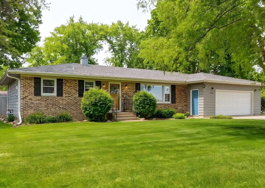 316 W Knights Road, Sandwich, IL 60548 - #2