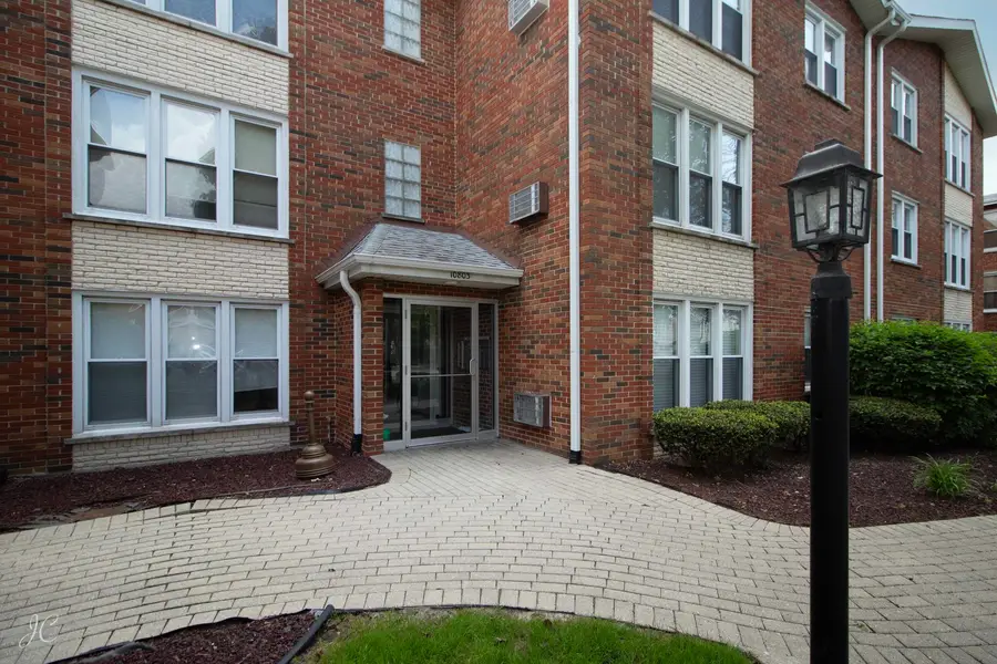 10803 S Pulaski Road #4, Chicago, IL 60655 - #3