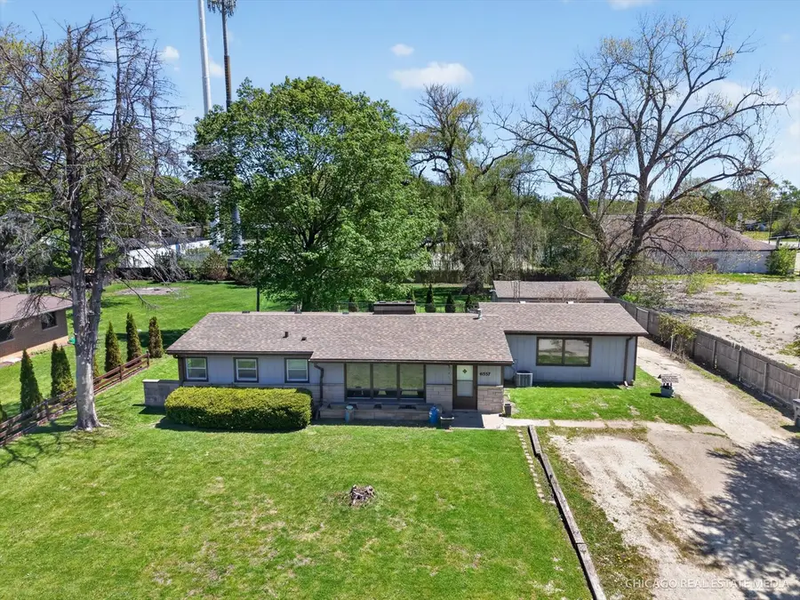 41557 N Illinois Street, Zion, IL 60099 - #2