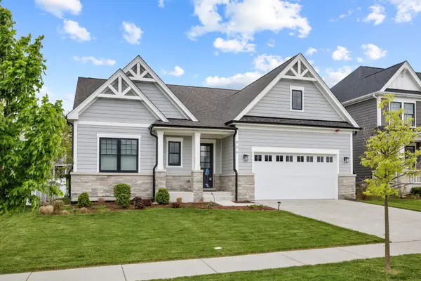 906 Cartwright Lane, Schaumburg, IL 60193