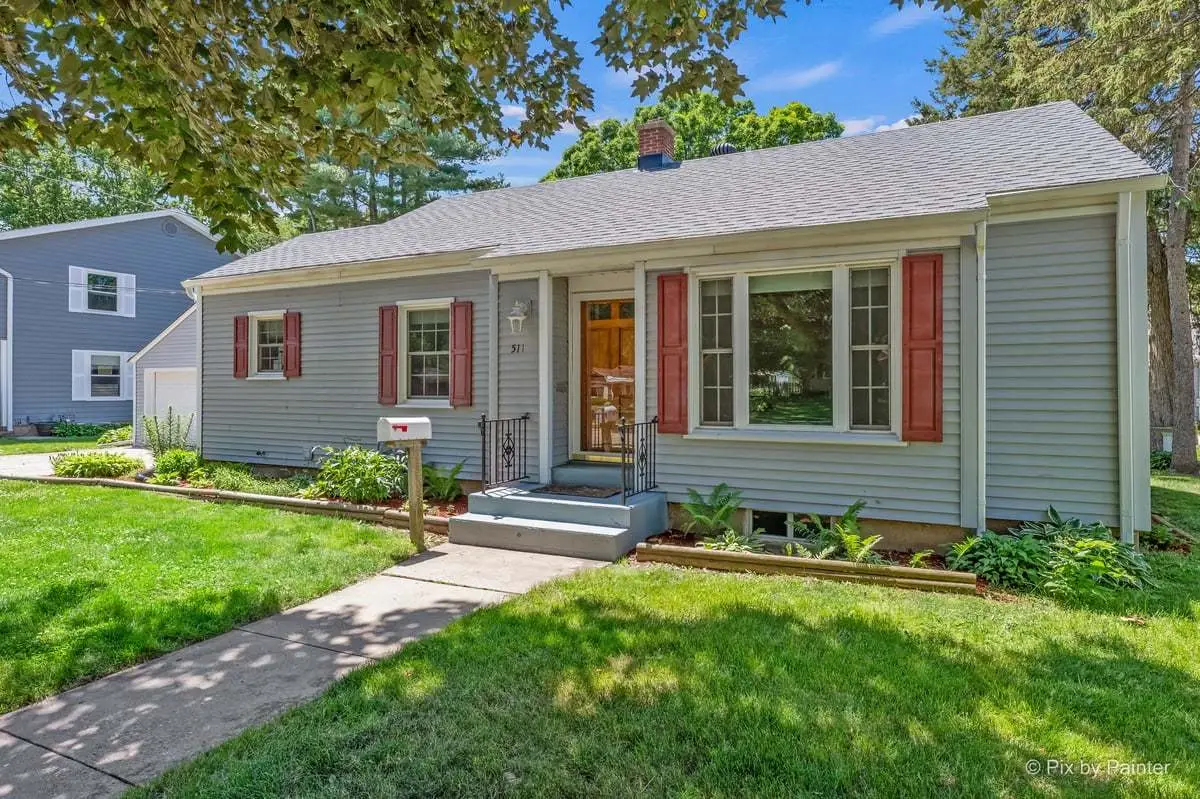 511 S Prairie Street, Batavia, IL 60510 - #1
