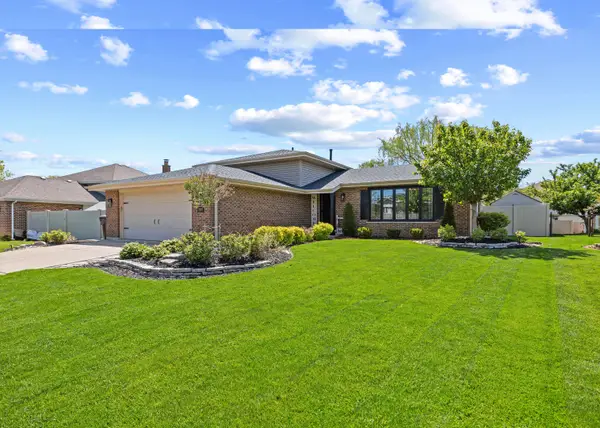 8607 Bethany Lane, Tinley Park, IL 60487