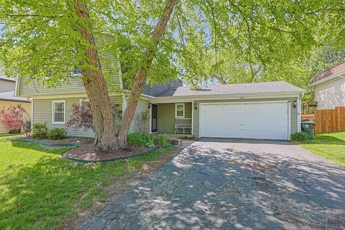 1299 W New Britton Drive, Hoffman Estates, IL 60192 - #1