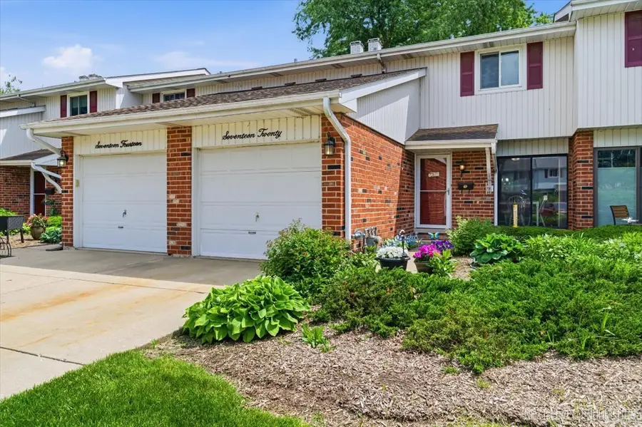 1720 Trent Court, Wheaton, IL 60189 - #2