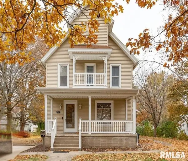 307 E Court Street, Cambridge, IL 61238