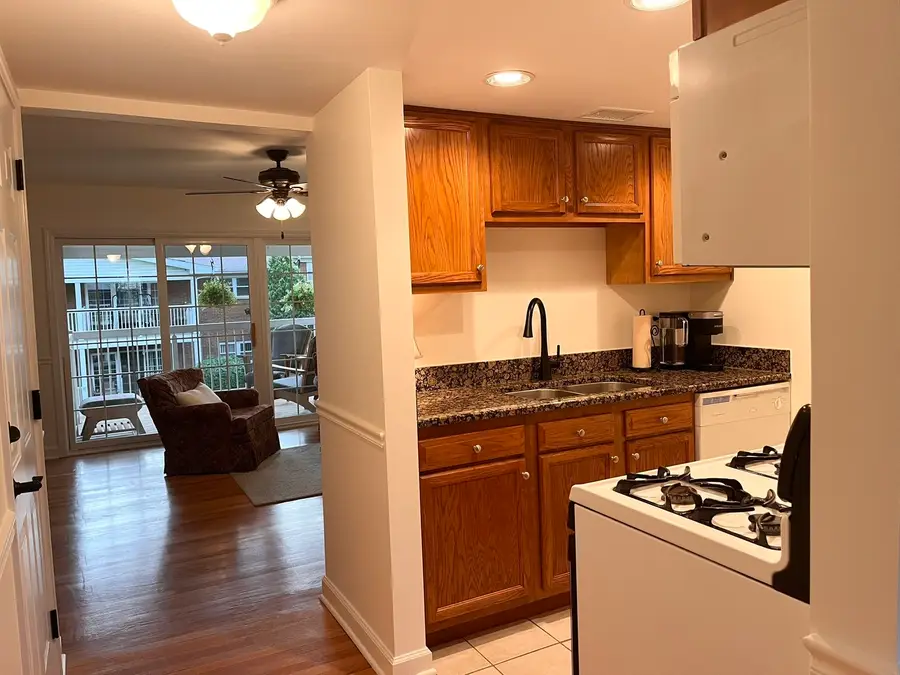 169 E Palatine Road #J, Palatine, IL 60067 - #2