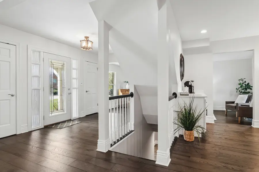 1653 N Douglas Avenue, Arlington Heights, IL 60004 - #3