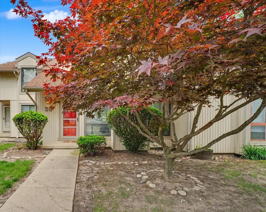 33 Colony West Drive, Champaign, IL 61820 - #2