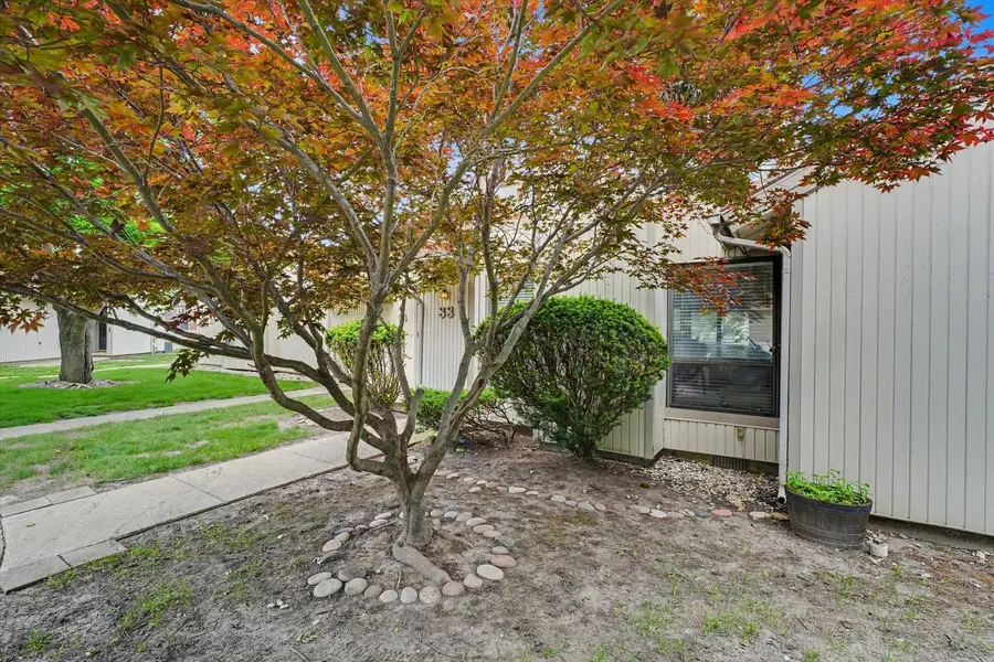 33 Colony West Drive, Champaign, IL 61820 - #3