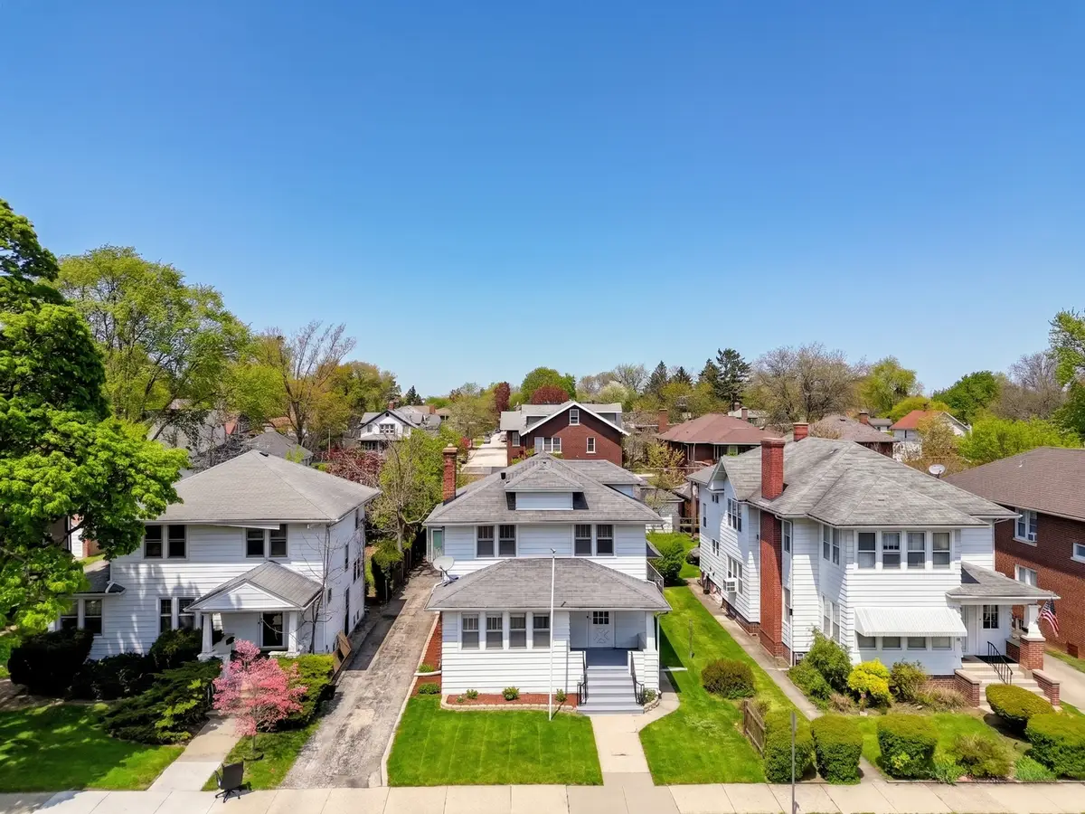 416 Hull Court, Waukegan, IL 60085 - #1