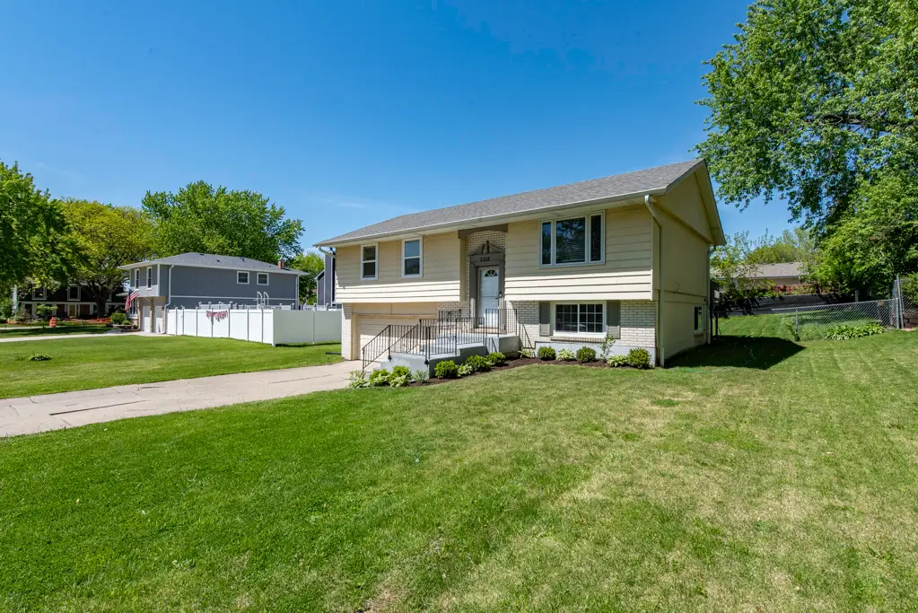 2308 Carriage Lane, Lindenhurst, IL 60046 - #1