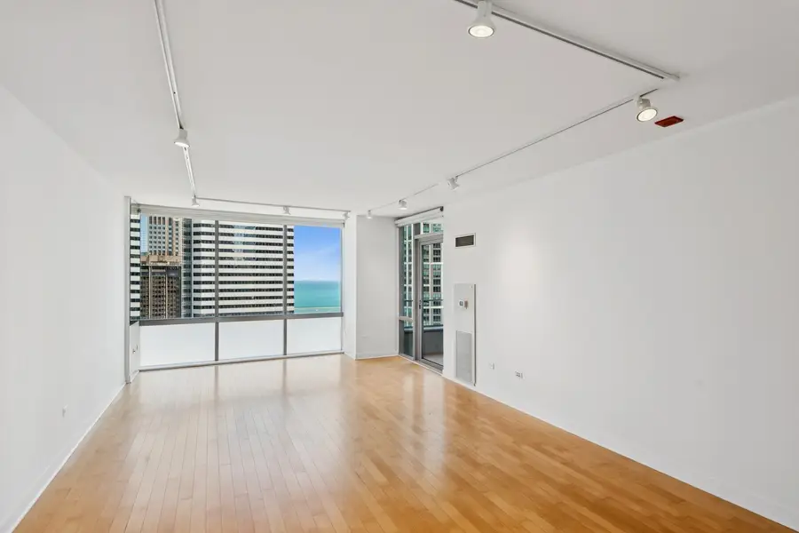 8 E Randolph Street #3102, Chicago, IL 60601 - #3