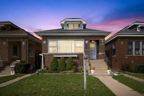 2936 N Kenneth Avenue, Chicago, IL 60641