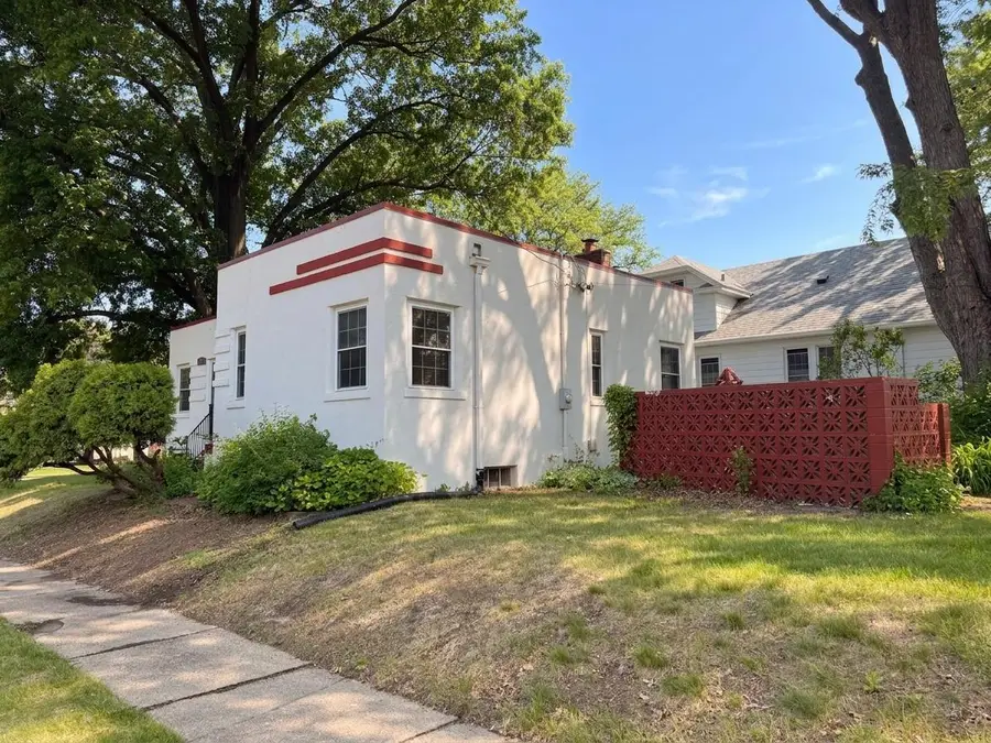 1708 Woodland Avenue, Davenport, IA 52803 - #3