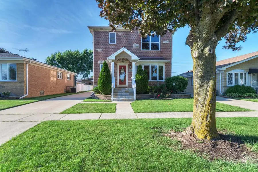 9956 Ivanhoe Avenue, Schiller Park, IL 60176 - #3