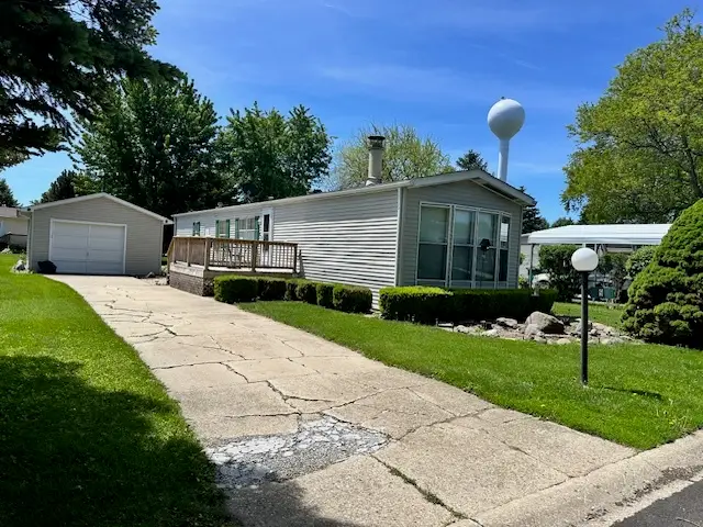 9 Hickory Lane, Sandwich, IL 60548 - #1